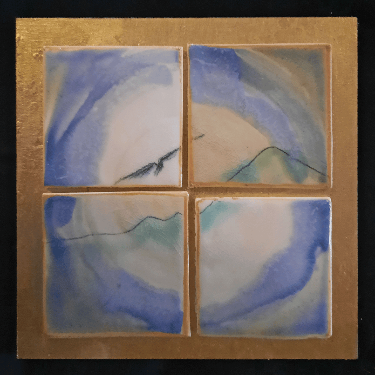 BIRD IN FLIGHT SMALL MURAL